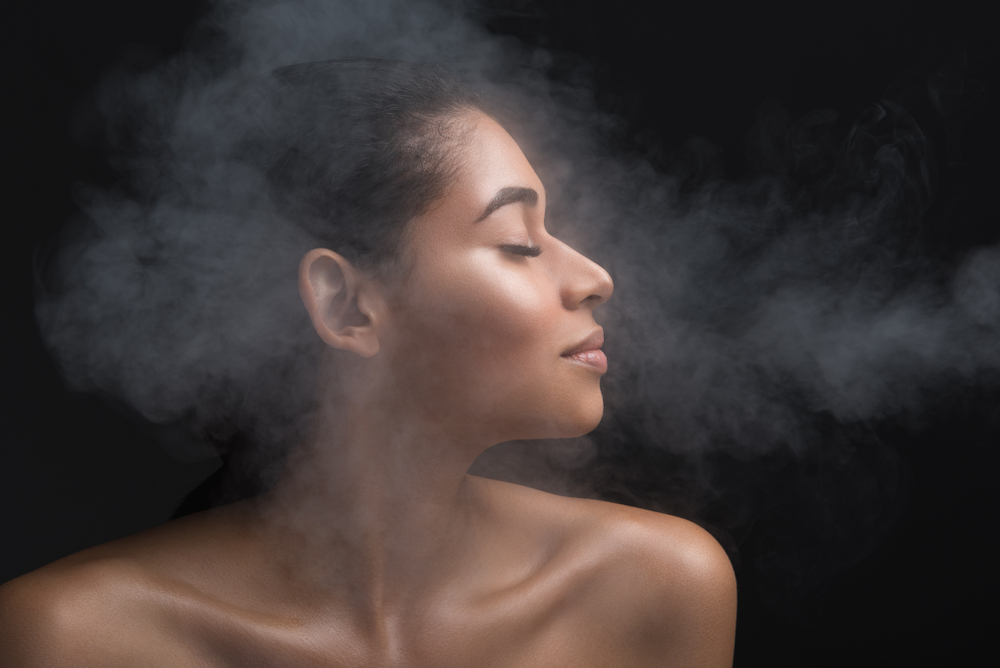 Why do smells trigger strong memories?