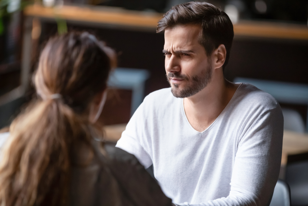 The one word you probably use all the time that makes people distrust you