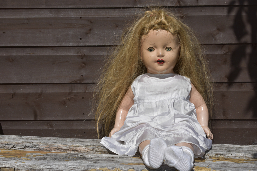 Check Out These Strange Marketplace Finds